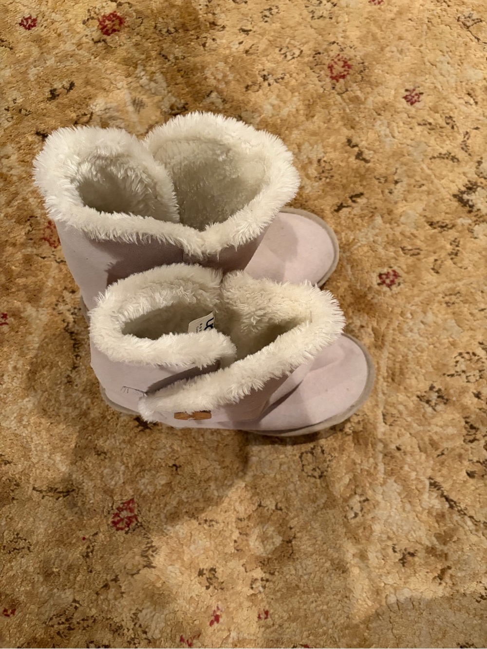 UGG women's Bailey Button ii Suede Shearling Boots in Light Gray women's 9 EUC - Picture 3 of 9